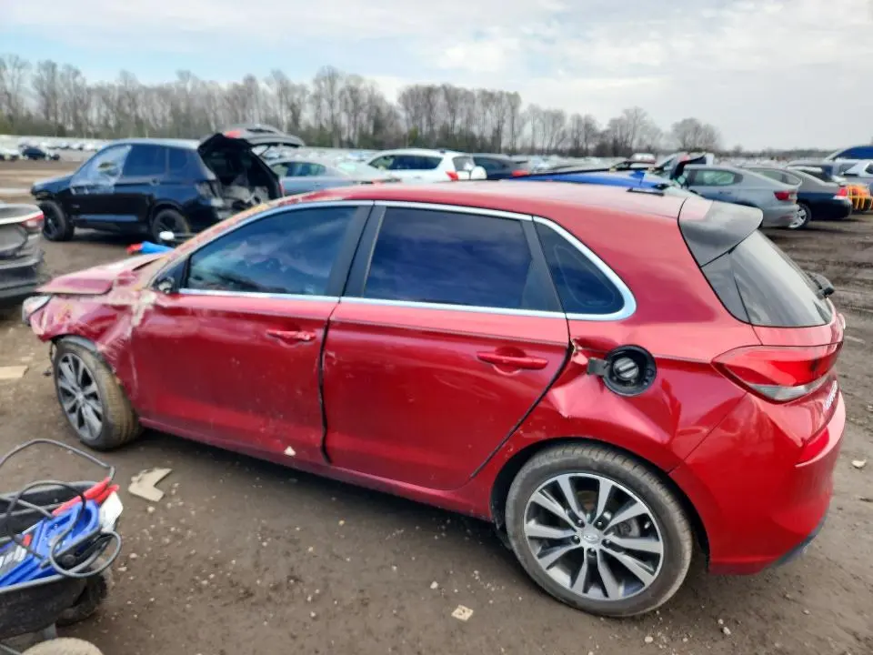 2018 HYUNDAI ELANTRA GT   