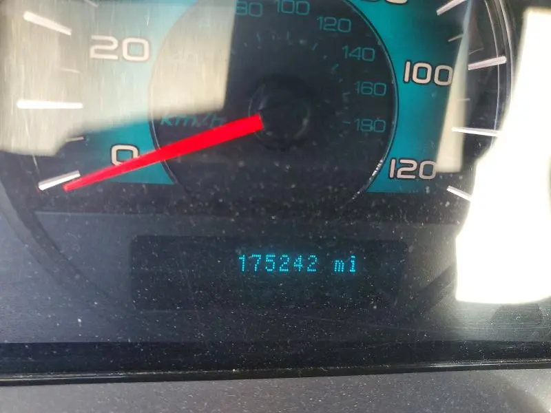 2010 FORD FUSION S  