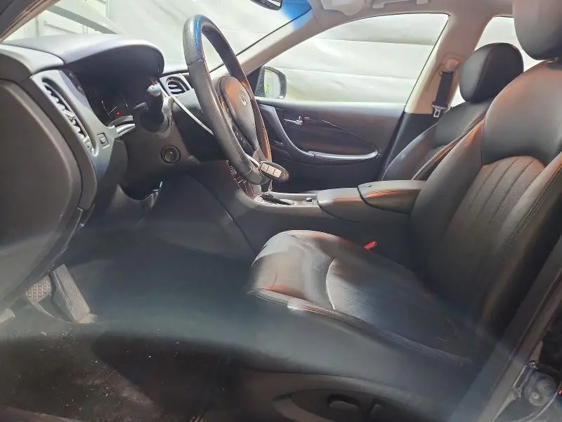 2017 INFINITI QX50 BASE  