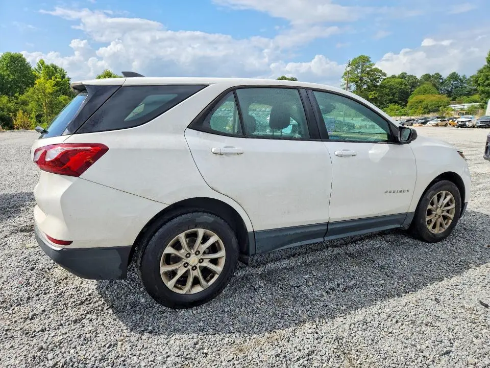 2018 CHEVROLET EQUINOX LS  