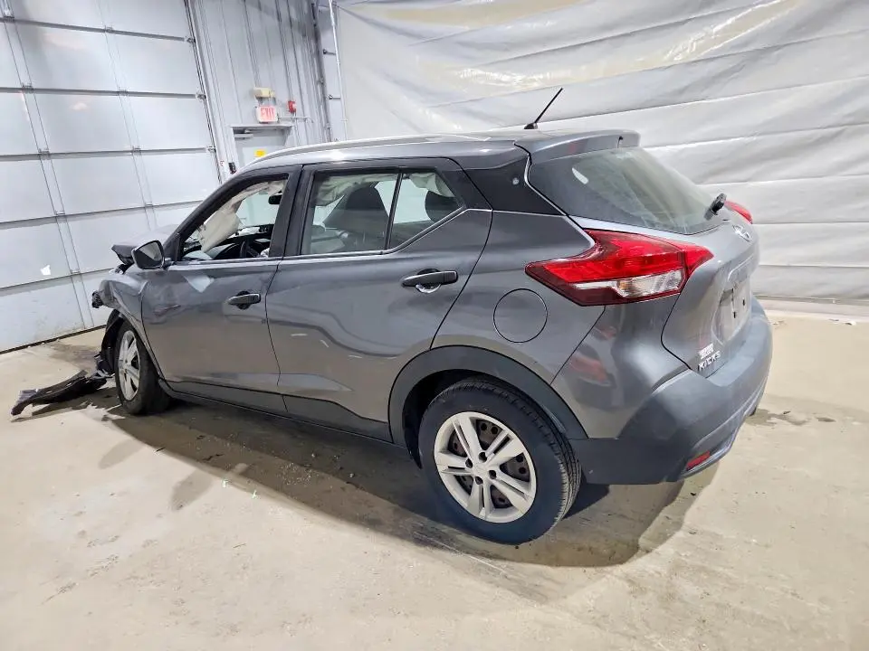 2019 NISSAN KICKS S  
