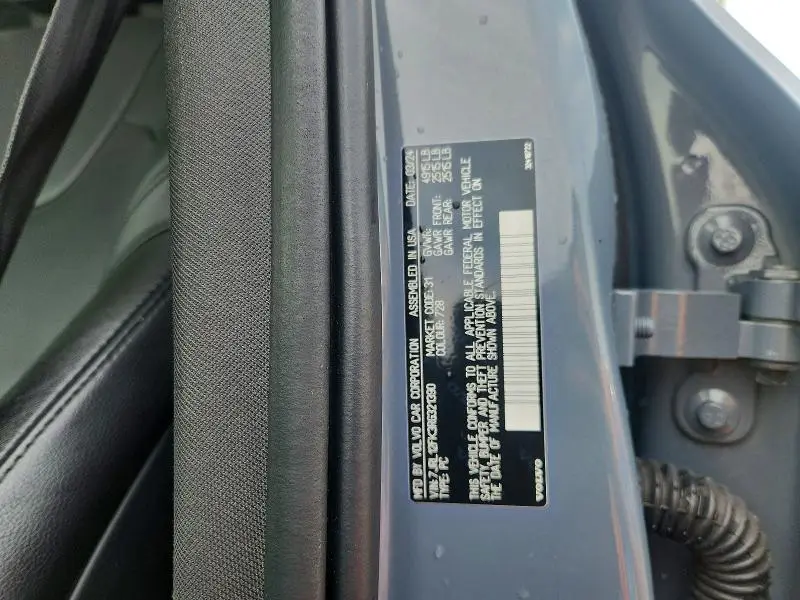 2024 VOLVO S60 CORE  