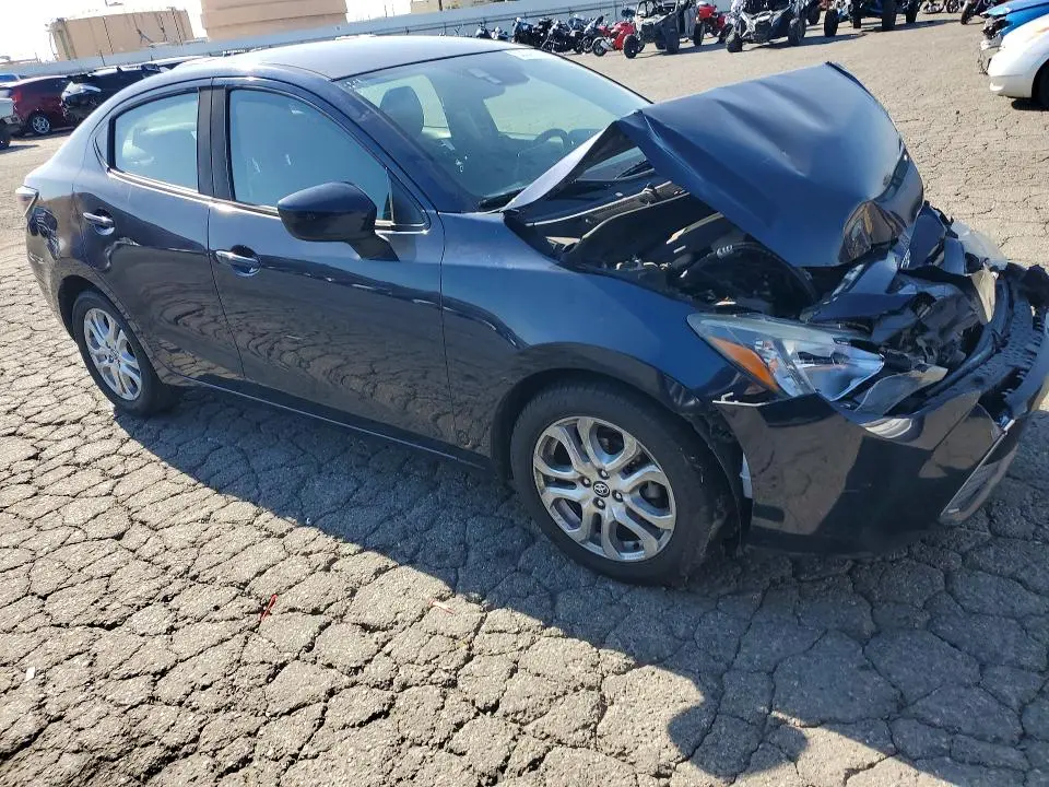 2018 TOYOTA YARIS IA BASE  