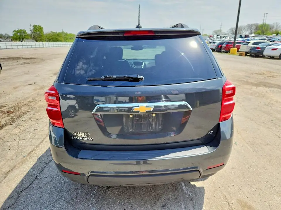 2017 CHEVROLET EQUINOX LT  