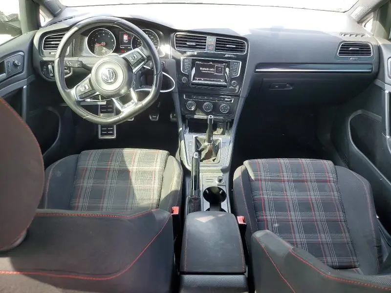 2015 VOLKSWAGEN GTI   