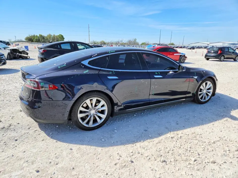 2015 TESLA MODEL S 60  