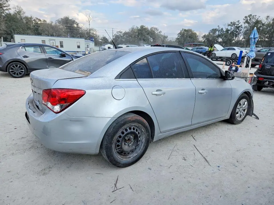 2012 CHEVROLET CRUZE LS  
