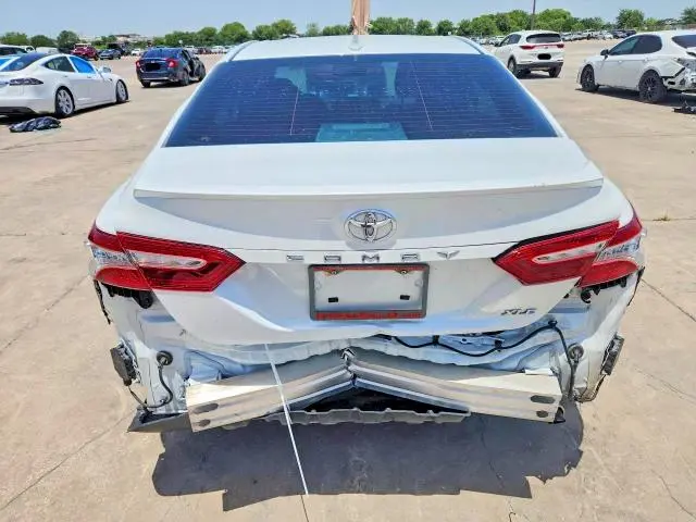 2019 TOYOTA CAMRY XLE  