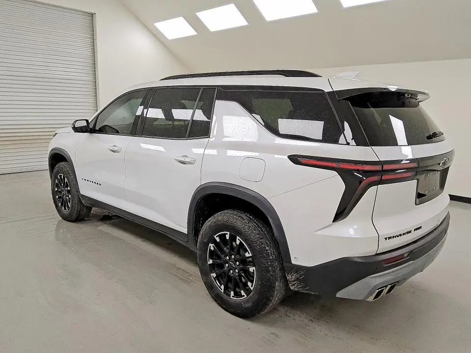 2024 CHEVROLET TRAVERSE LT Z71  