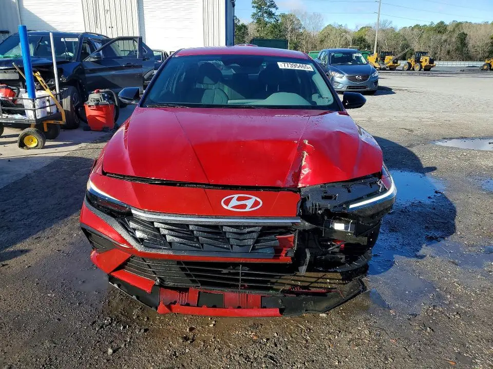 2025 HYUNDAI ELANTRA SEL SPORT  