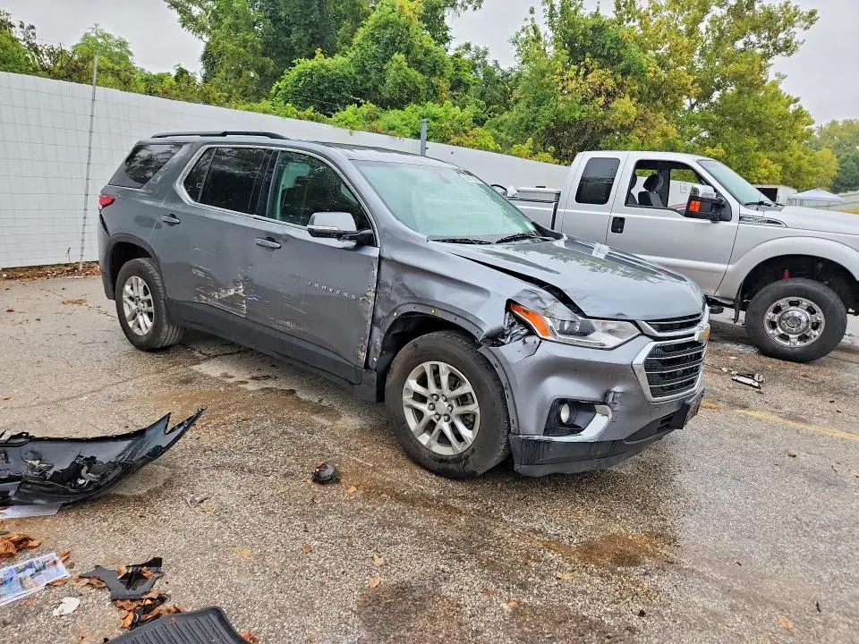 2020 CHEVROLET TRAVERSE LT  