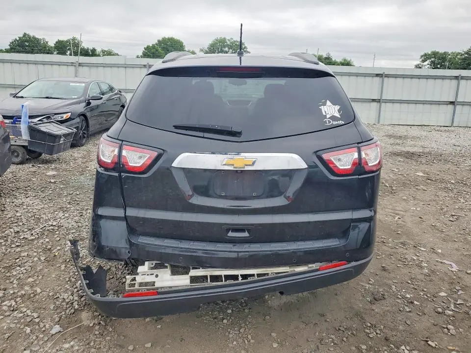 2014 CHEVROLET TRAVERSE LT  