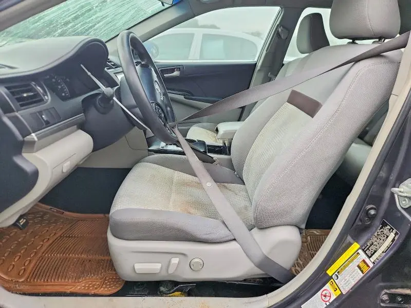 2012 TOYOTA CAMRY LE  