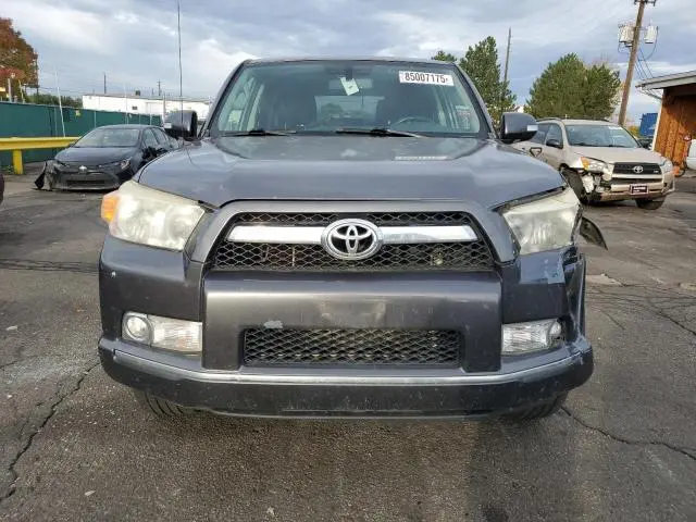 2011 TOYOTA 4RUNNER SR5  