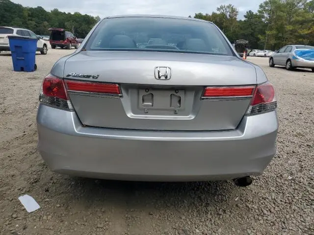 2011 HONDA ACCORD LX  