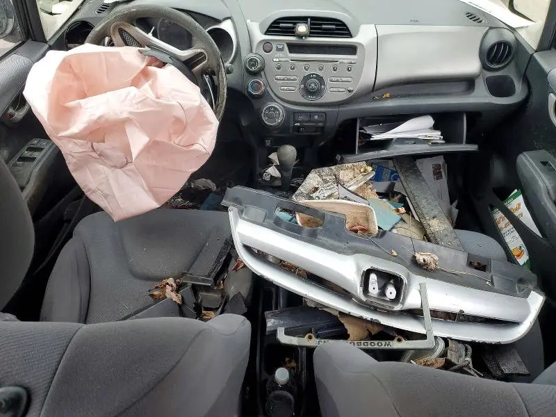 2013 HONDA FIT   