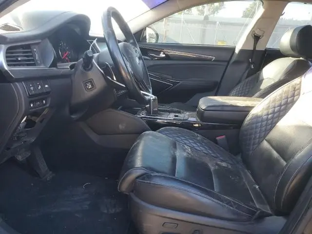 2017 KIA CADENZA PREMIUM  