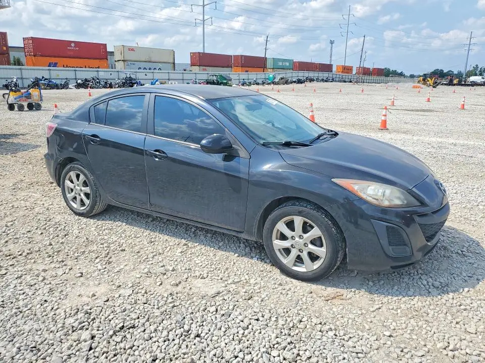 2011 MAZDA 3 I  
