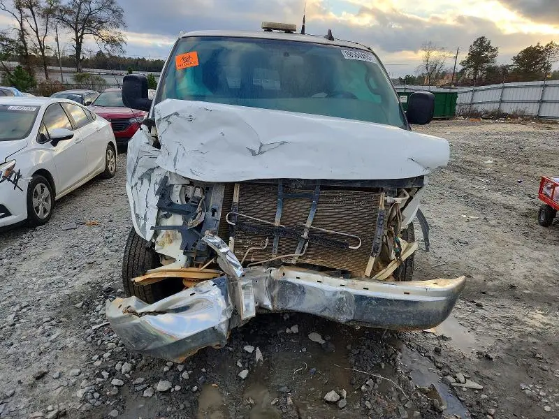 2018 CHEVROLET EXPRESS G3500 LT  