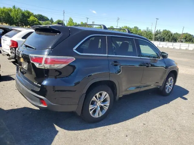 2015 TOYOTA HIGHLANDER XLE  