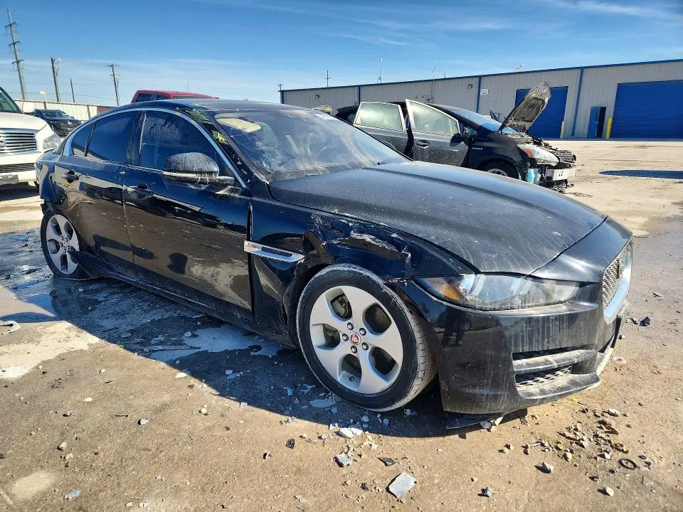 2018 JAGUAR XE   