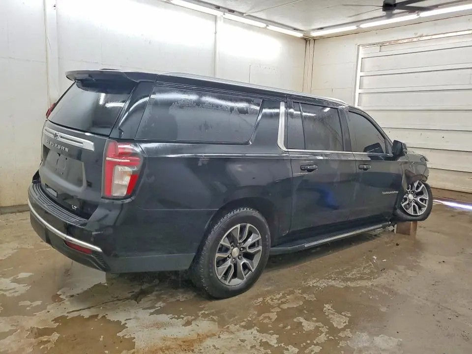 2022 CHEVROLET SUBURBAN K1500 LT  