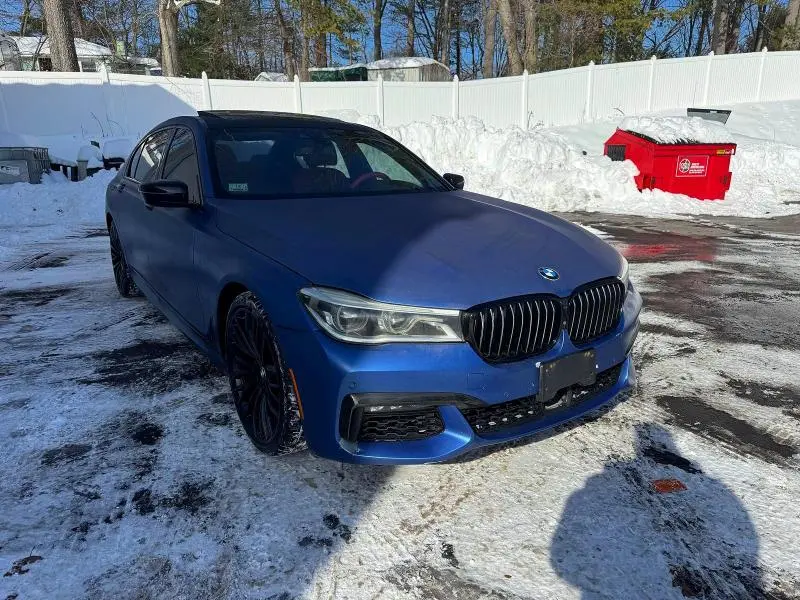 2018 BMW 750 I  