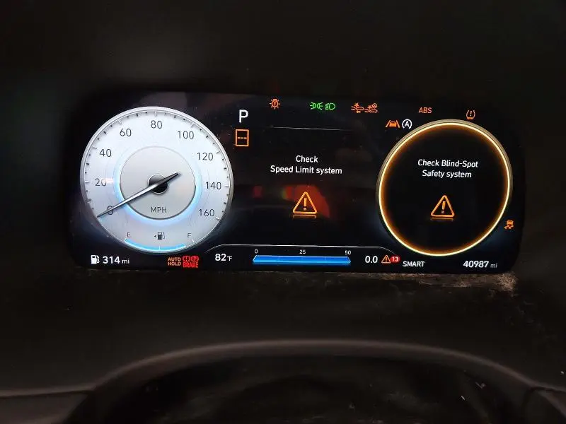 2024 HYUNDAI PALISADE SEL PREMIUM  