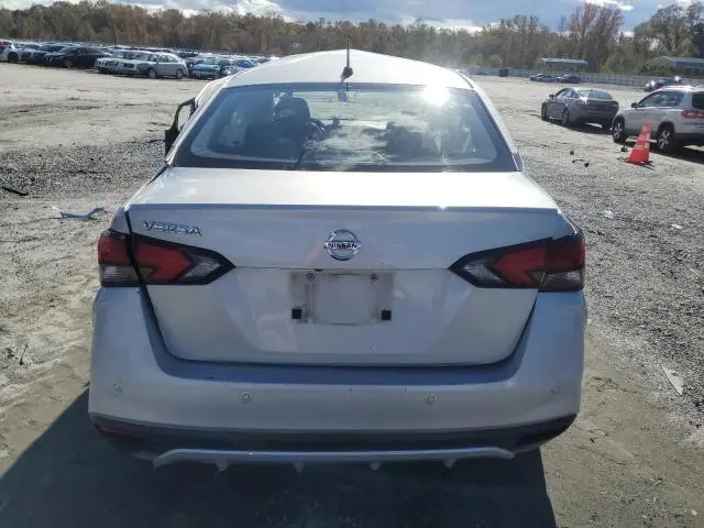 2021 NISSAN VERSA S  