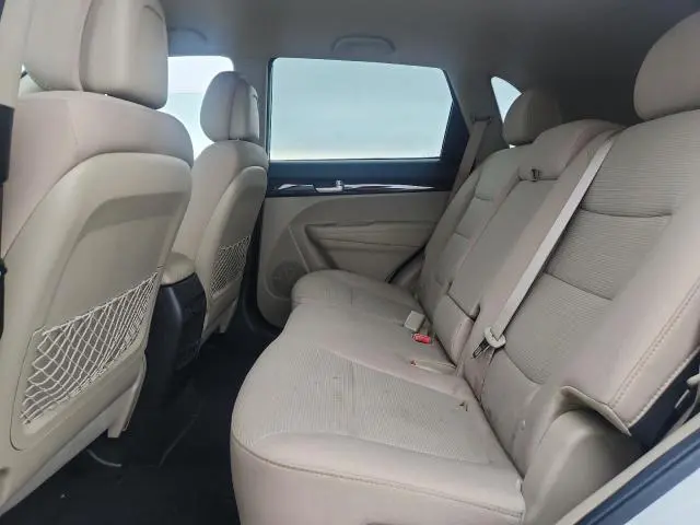 2015 KIA SORENTO LX  