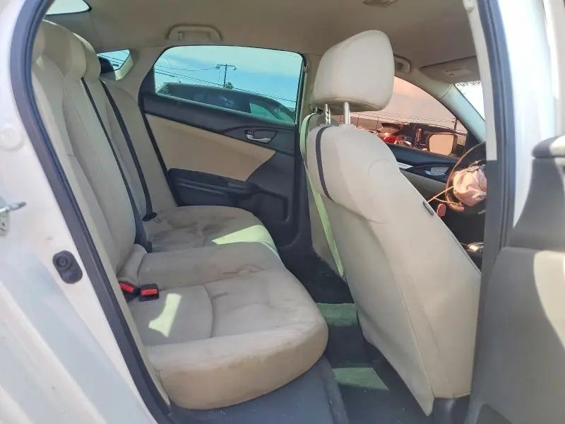 2017 HONDA CIVIC COUP   