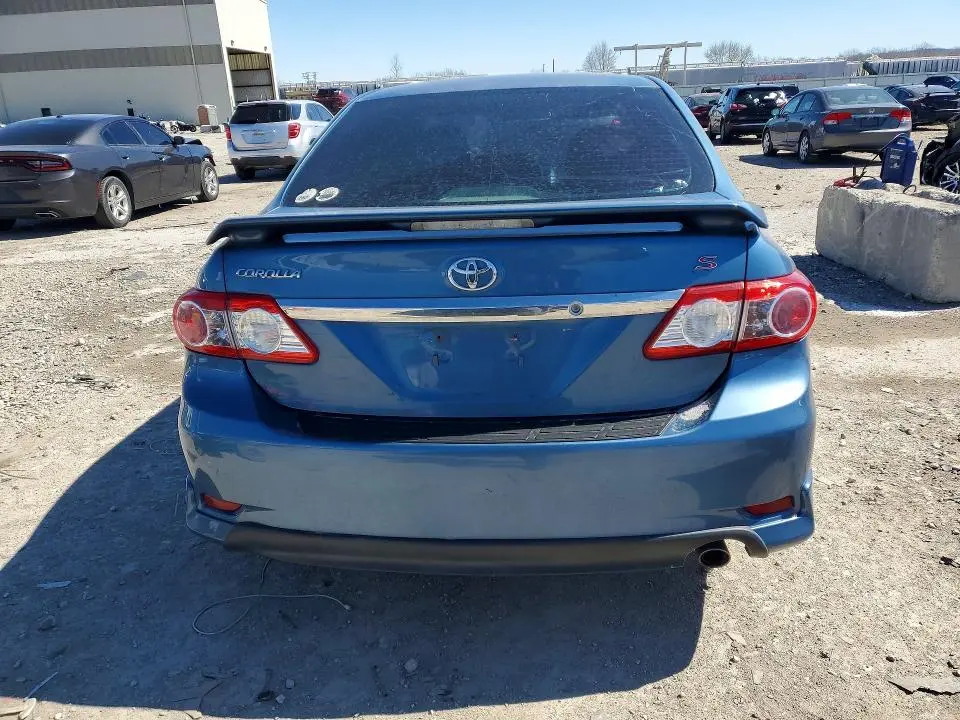 2013 TOYOTA COROLLA S  