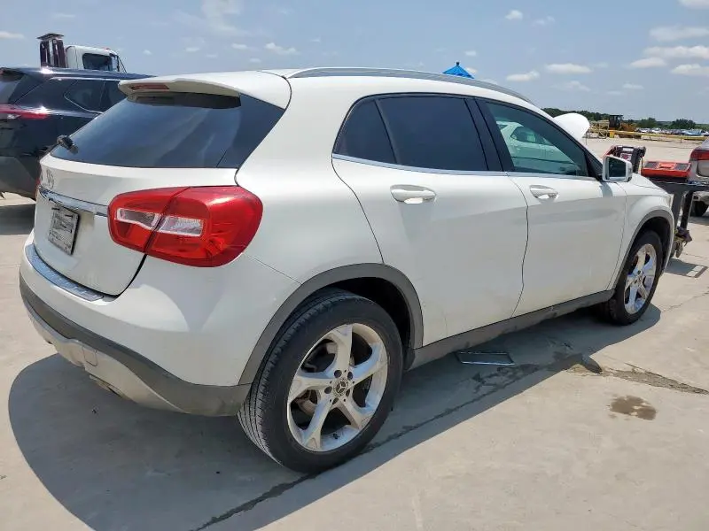 2018 MERCEDES-BENZ GLA 250  