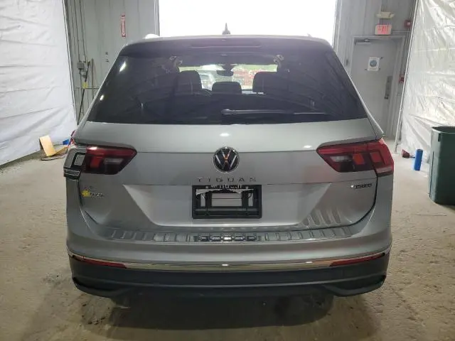 2022 VOLKSWAGEN TIGUAN SE  