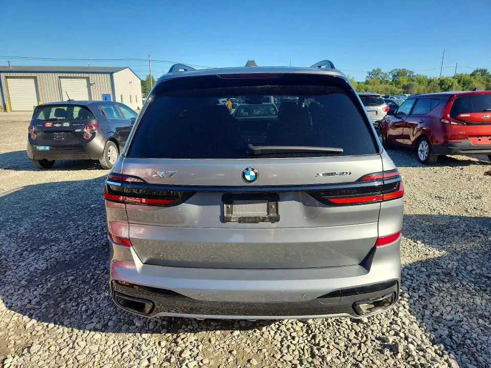2025 BMW X7 XDRIVE40I  