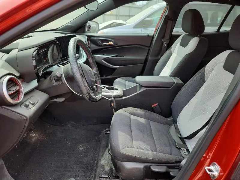 2024 CHEVROLET TRAX 1RS  