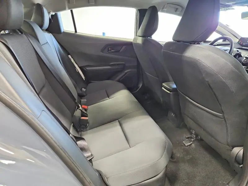 2025 TOYOTA PRIUS LE  