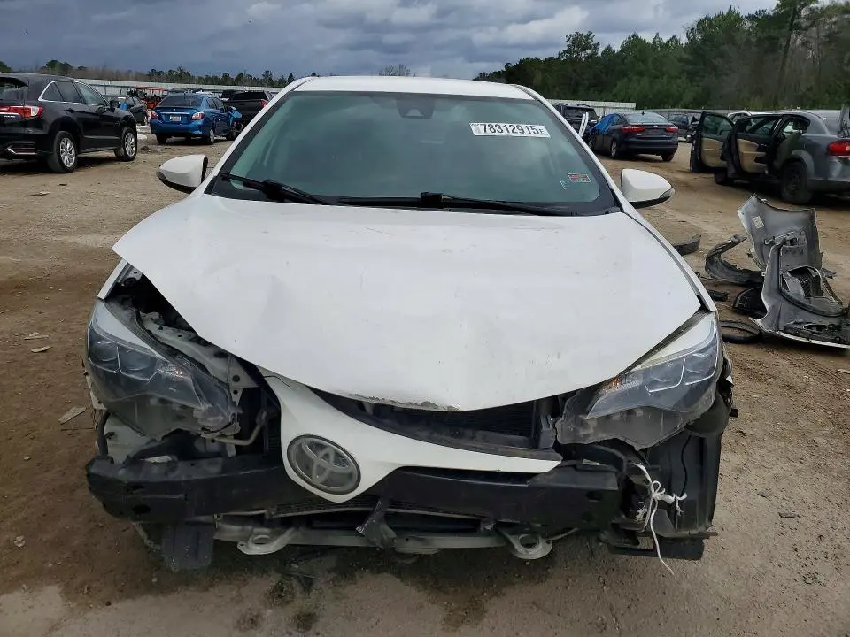 2017 TOYOTA COROLLA SE  