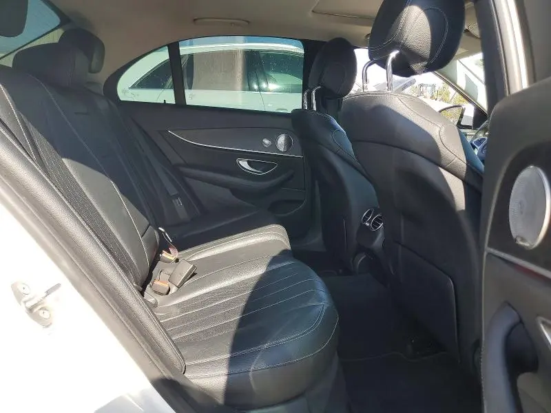 2017 MERCEDES-BENZ E 300  