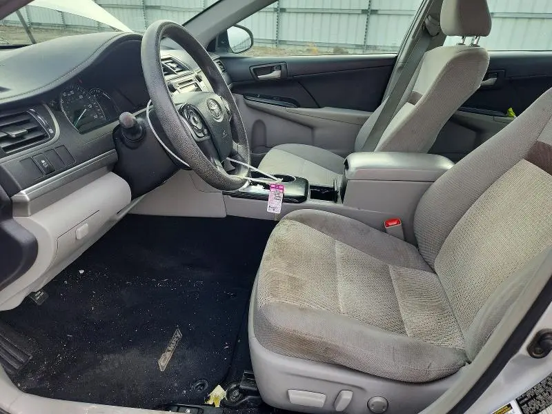 2013 TOYOTA CAMRY LE  