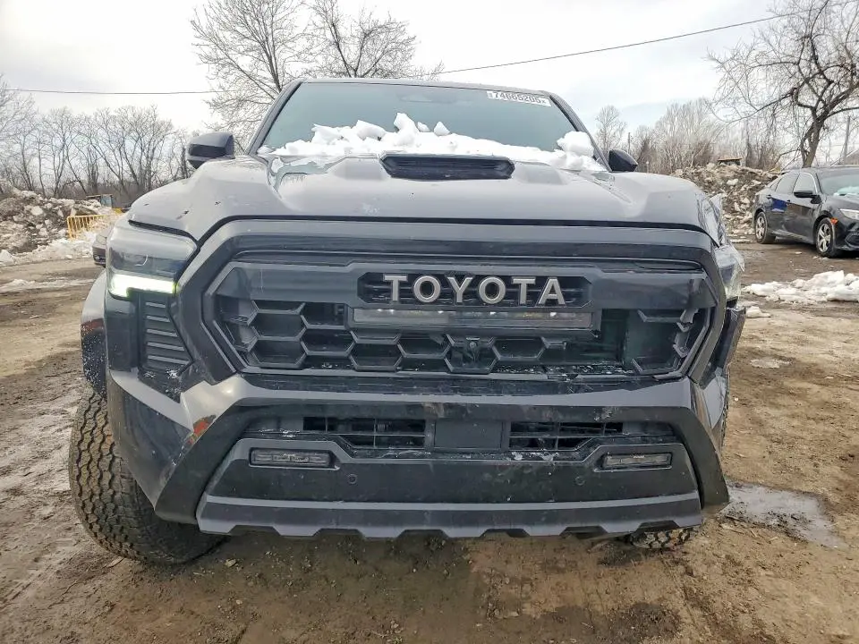 2025 TOYOTA TACOMA DOUBLE CAB  