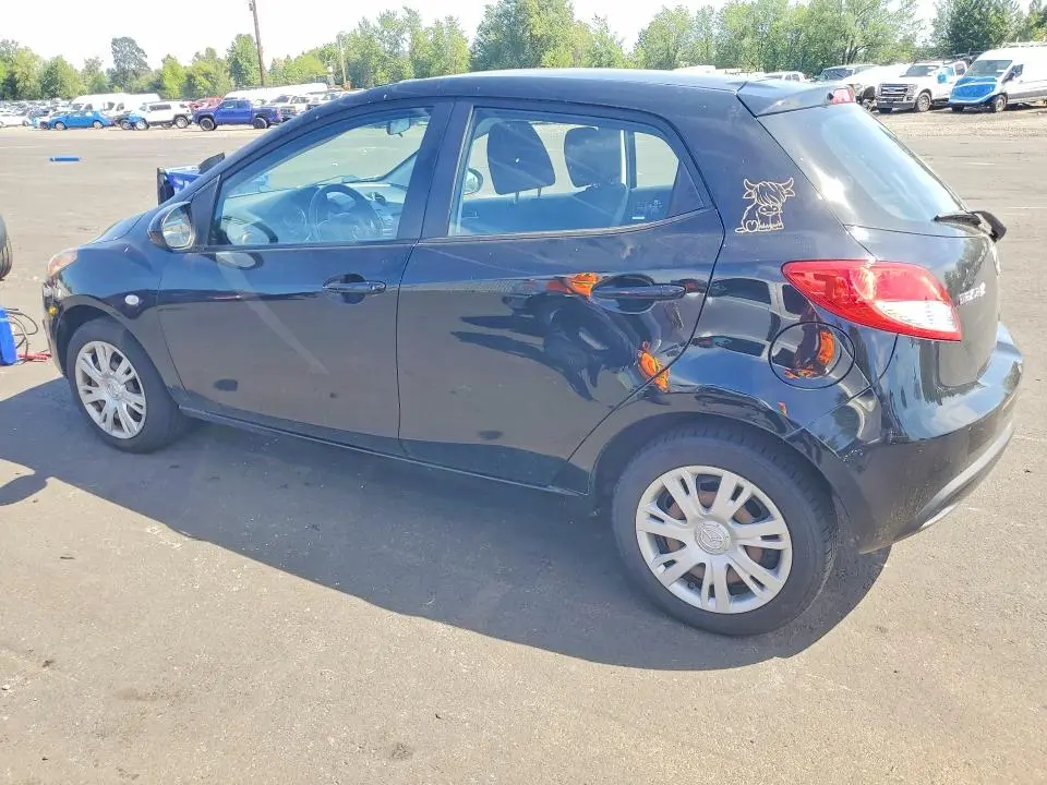 2012 MAZDA MAZDA2   