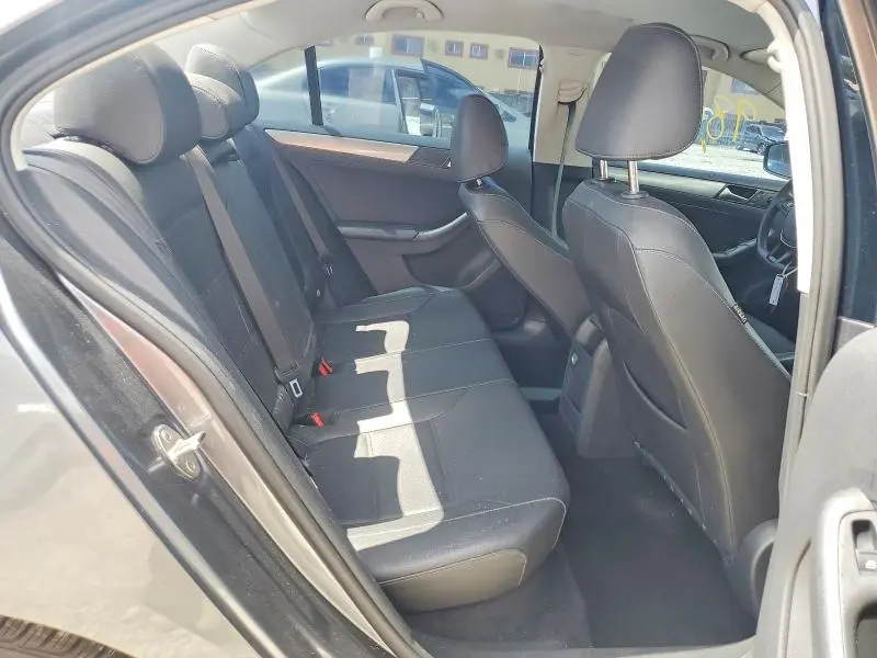 2018 VOLKSWAGEN JETTA SE/WOLFSBURG  