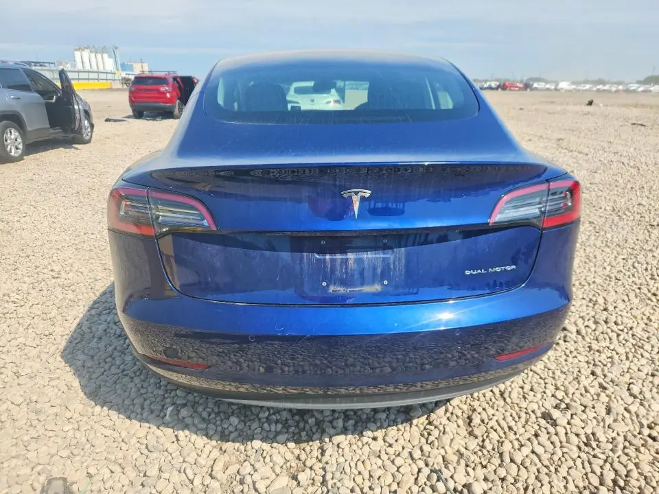 2018 TESLA MODEL 3   