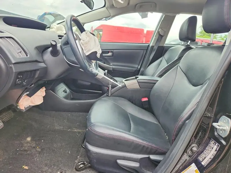 2013 TOYOTA PRIUS PERSONA SERIES SE  