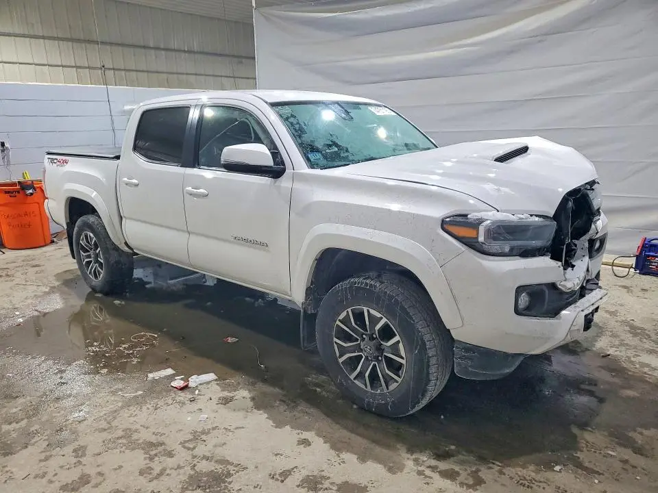 2023 TOYOTA TACOMA DOUBLE CAB  