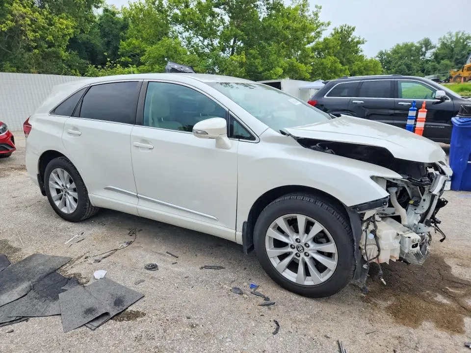 2013 TOYOTA VENZA LE  