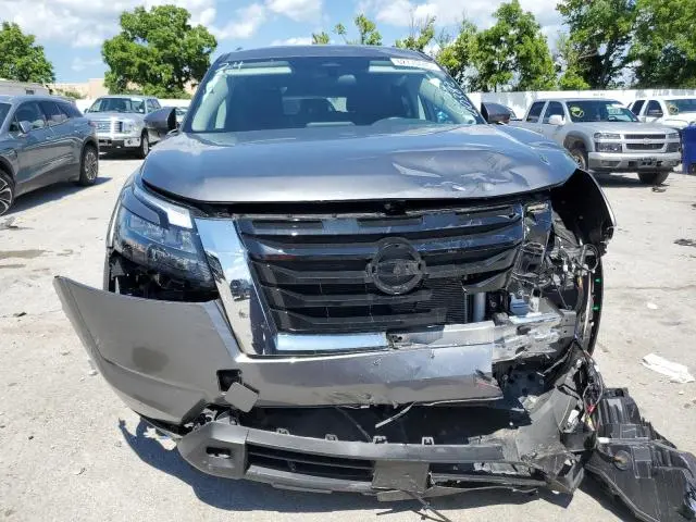 2024 NISSAN PATHFINDER SV  