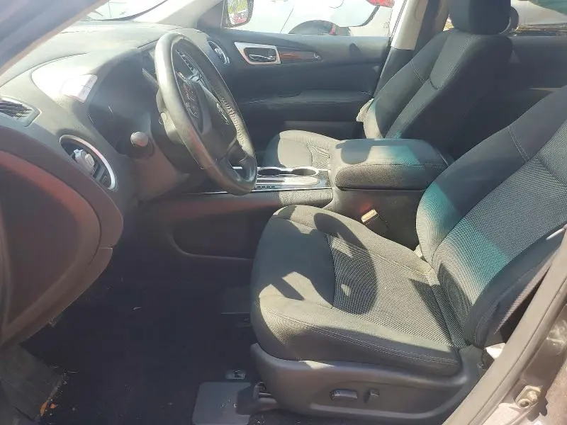 2017 NISSAN PATHFINDER SV  