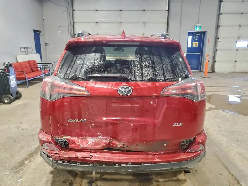 2017 TOYOTA RAV4 XLE  